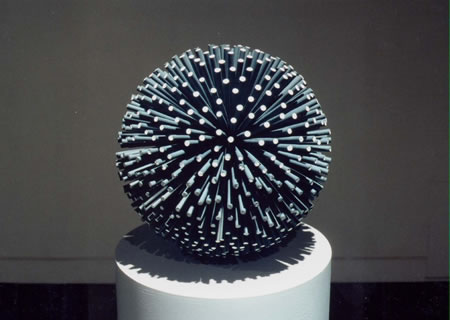 しろのかたち　いろのかたち（２００１年）
